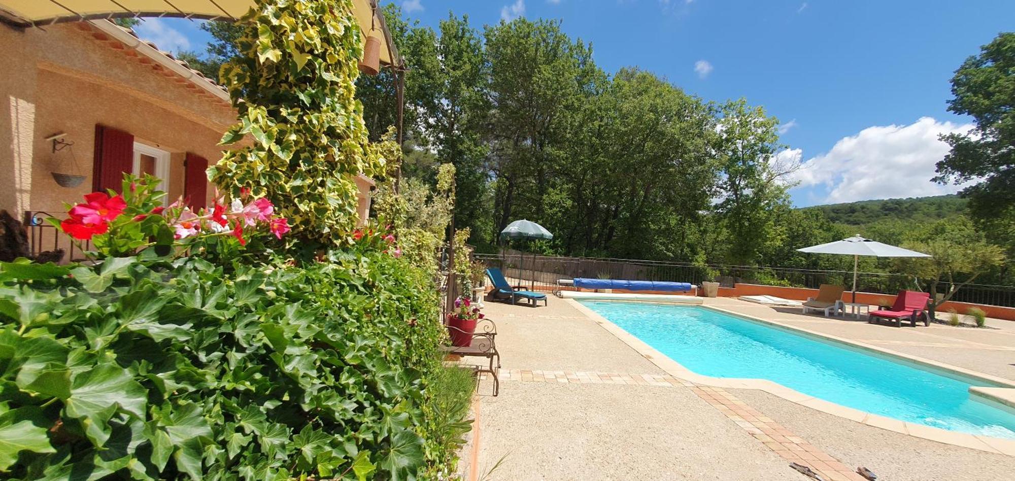 Maison Familiale Avec Piscine Et Boulodrome Dans Le Luberon Villa Caseneuve Exterior photo